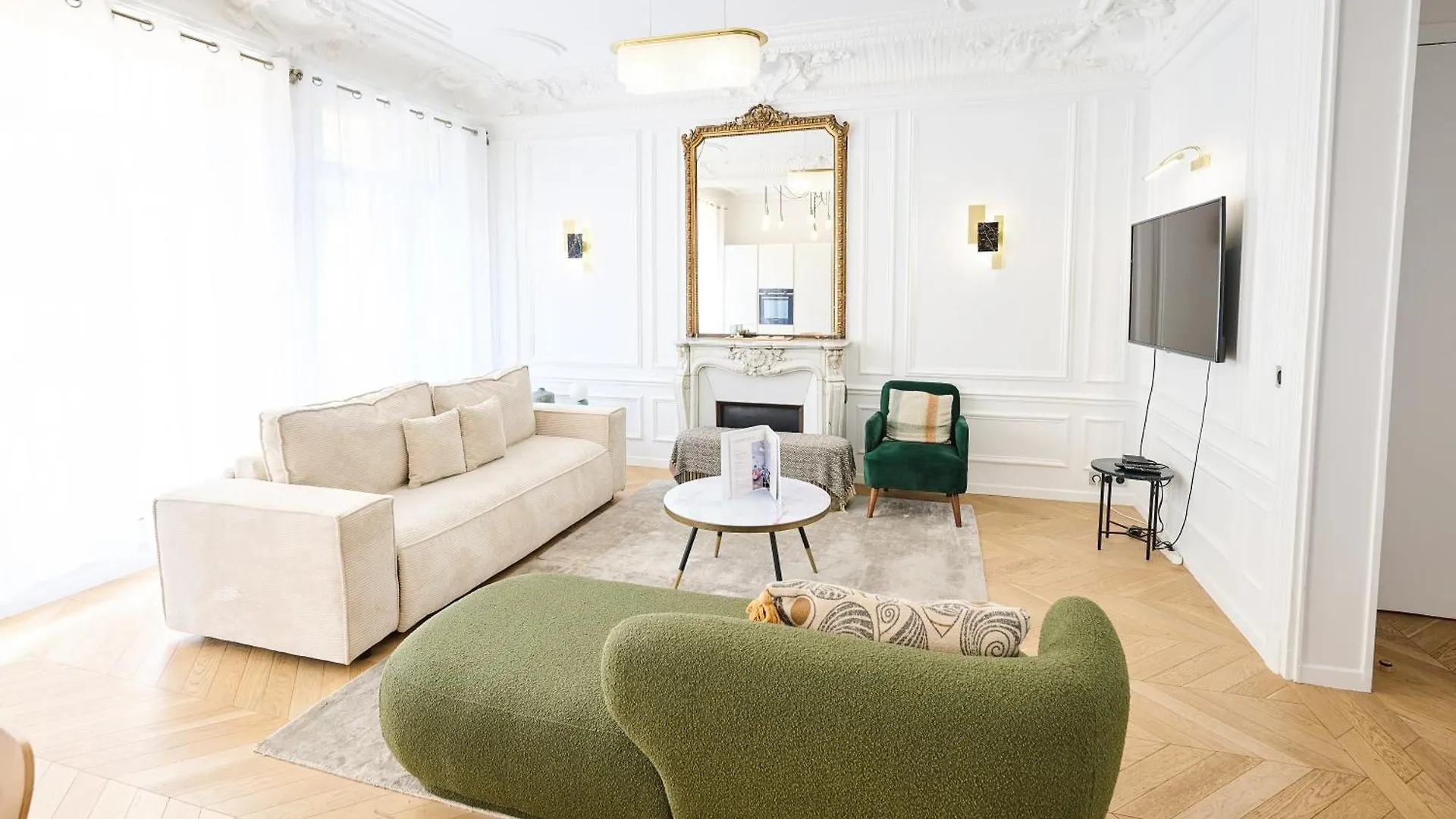 Champs Elysees!montaigne, New Luxurious 6pers Flat Apartment Paris